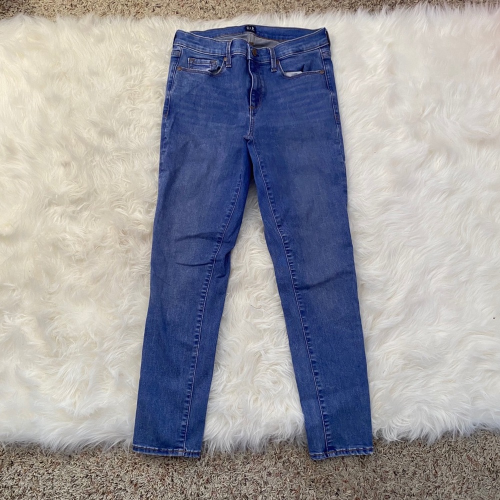 Gap true skinny jeans